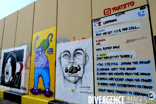 Graffitis au centre-ville de Beyrouth pendant la révolution 2019 au Liban. Graffitis in downtown Beirut during Revolution 2019 Lebanon.