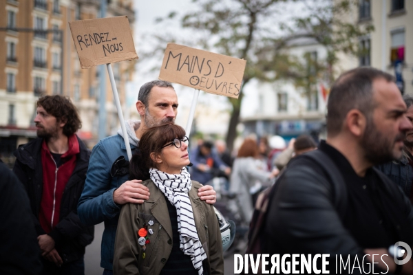 Rassemblement Un cri d amour pour Mains d Oeuvres
