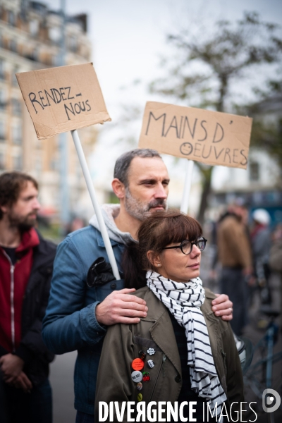 Rassemblement Un cri d amour pour Mains d Oeuvres