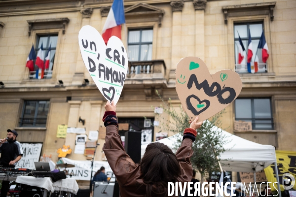 Rassemblement Un cri d amour pour Mains d Oeuvres