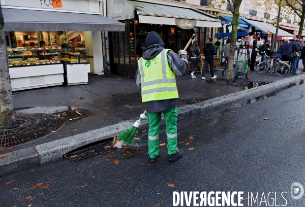 Balayeur de la ville de paris