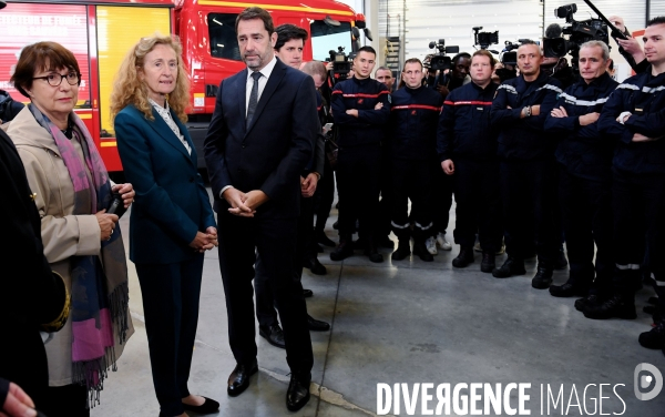 Le chapiteau des Contraires de Chanteloup les Vignes incendié