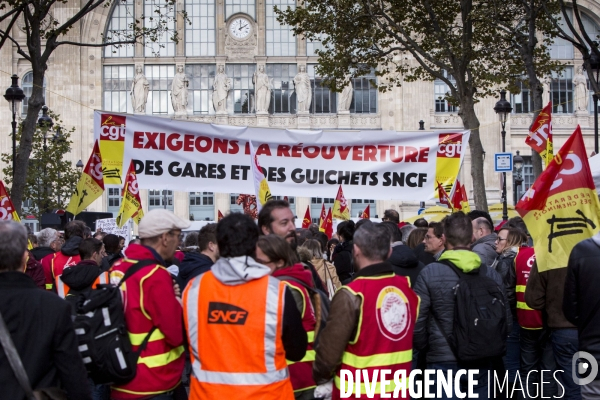 Manifestation de la CGT cheminots pour le maintien des guichets dans les gares.