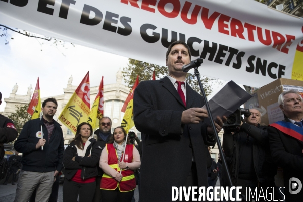 Manifestation de la CGT cheminots pour le maintien des guichets dans les gares.