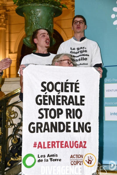 Perturbation #ALERTEAUGAZ de l European Annual Gas Conference, par des activistes écologistes ANV COP21 et Amis de la Terre.