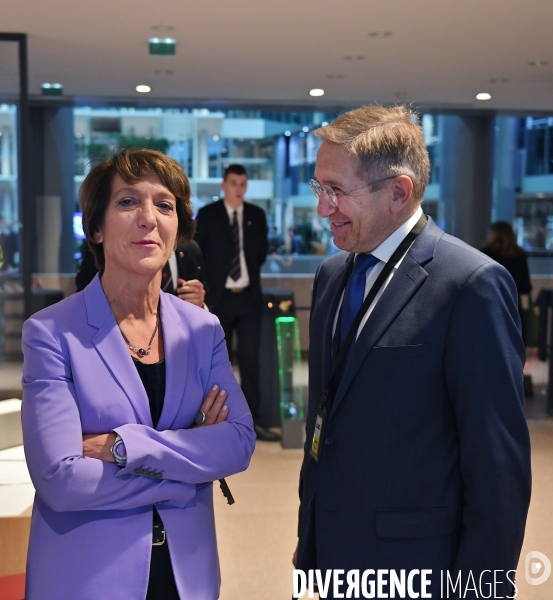 Lancement de la privatisation de la Française des Jeux
