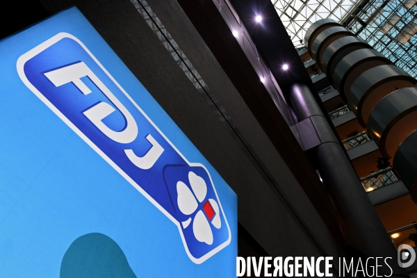 Lancement de la privatisation de la Française des Jeux