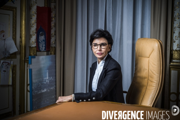 Portrait de rachida dati, maire du 7eme arrondissement de paris.