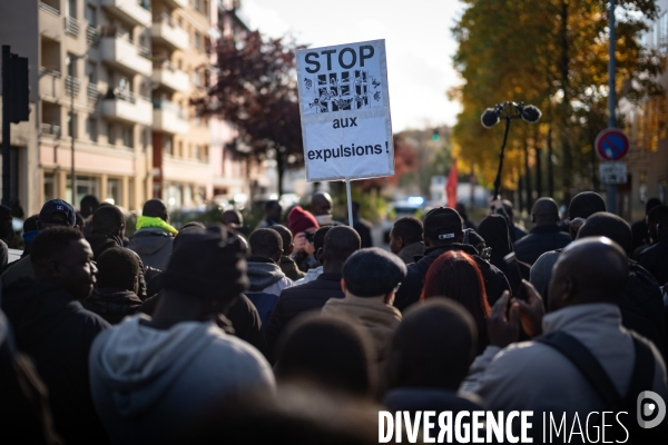 Manifestation des résidents du foyer ADEF de Saint-Ouen