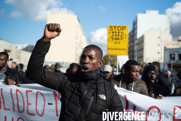 Manifestation des résidents du foyer ADEF de Saint-Ouen