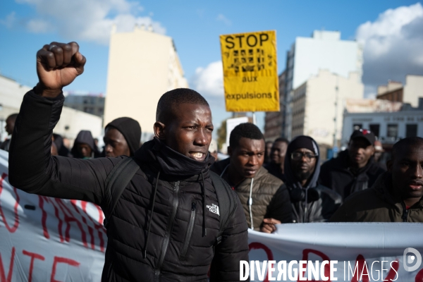 Manifestation des résidents du foyer ADEF de Saint-Ouen