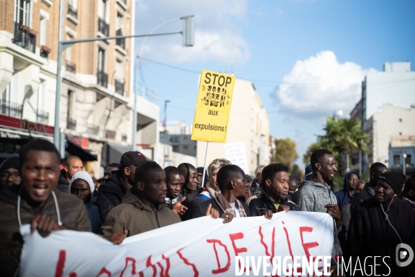 Manifestation des résidents du foyer ADEF de Saint-Ouen