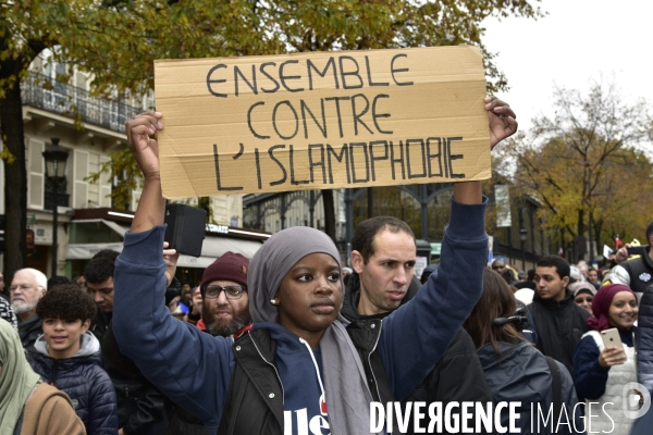Marche contre l islamophobie, à Paris. March against Islamophobia in Paris.