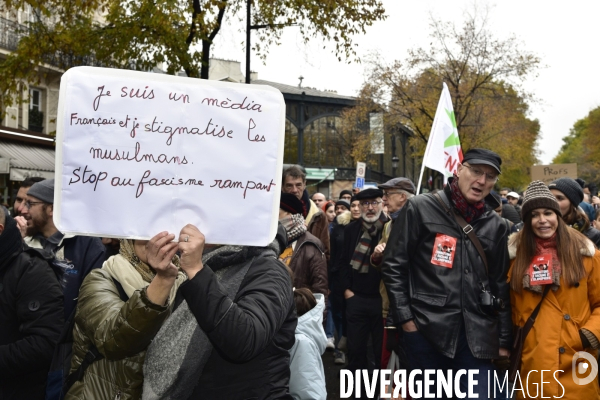 Marche contre l islamophobie, à Paris. March against Islamophobia in Paris.