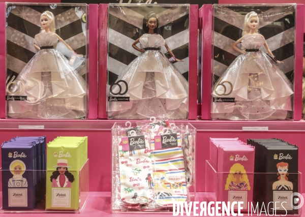 Barbie fete ses 60 ans cette annee aux galeries lafayette