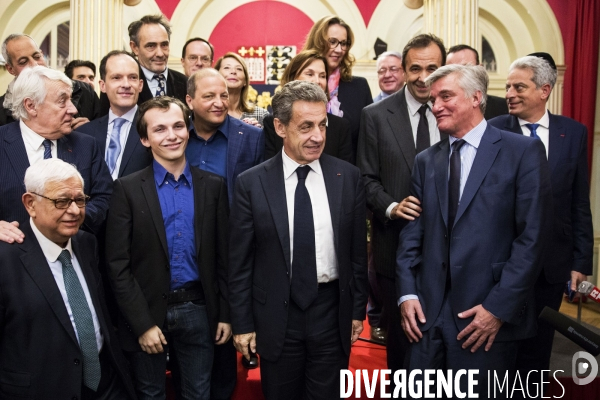 Nicolas SARKOZY obtient le prix Edgar Faure pour son livre   Passions  