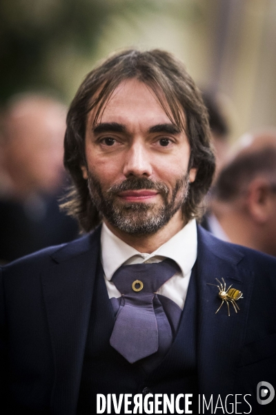 Nicolas SARKOZY obtient le prix Edgar Faure pour son livre   Passions  