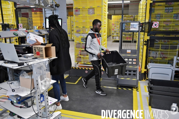 Le nouveau centre de distribution d Amazon de Brétigny sur Orge