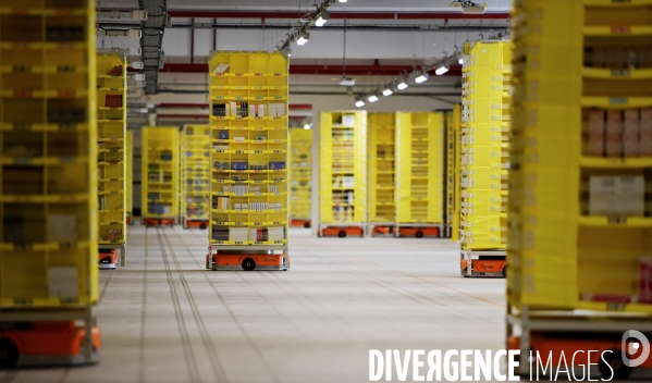 Le nouveau centre de distribution d Amazon de Brétigny sur Orge