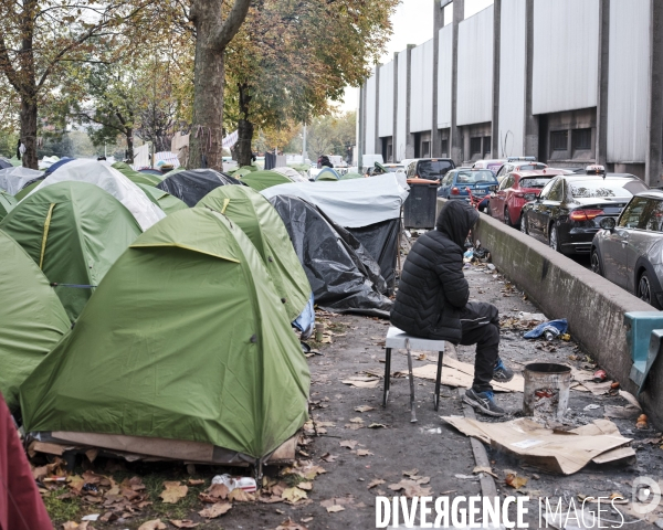 Réfugiés porte d Aubervilliers