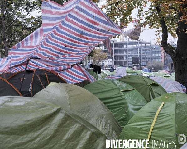 Réfugiés porte d Aubervilliers