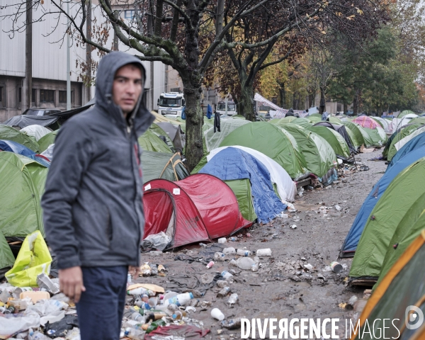 Réfugiés porte d Aubervilliers