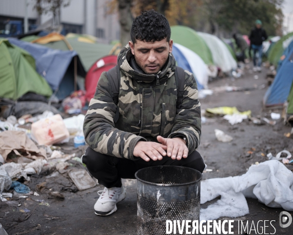 Réfugiés porte d Aubervilliers