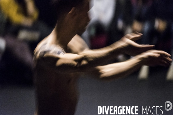 BODY OF WORK de Daniel Linehan par Laurent PHILIPPE - Photographie ...