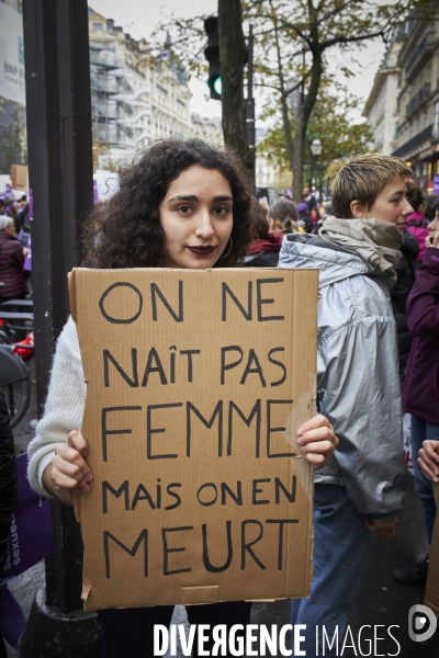 Marche Parisienne contre les violences faites aux femmes