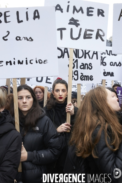 Marche Parisienne contre les violences faites aux femmes