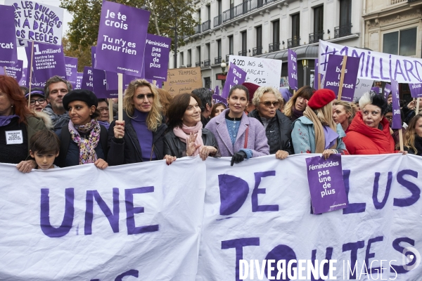 Marche Parisienne contre les violences faites aux femmes