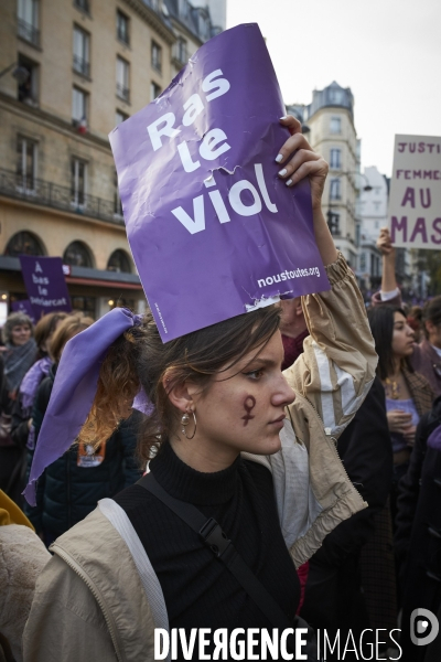 Marche Parisienne contre les violences faites aux femmes