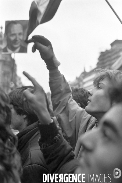 PRAGUE 1989 . La revolution de velour - The velvet revolution
