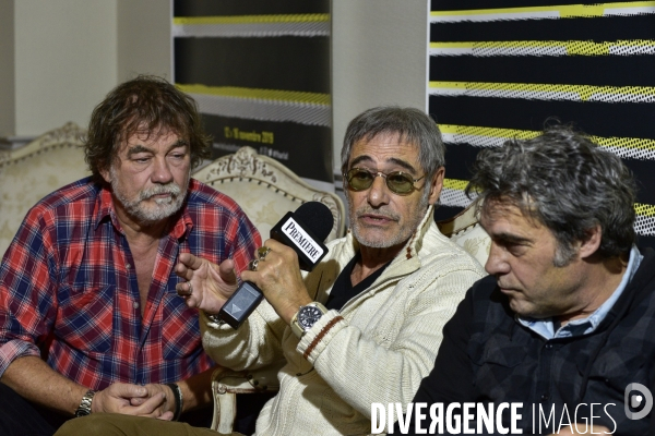 Le film PAPI SITTER présenté par le réalisateur Philippe GUILLARD, et les comédiens Gérard LANVIN et Olivier MARCHAL. The film PAPA SITTER presented by the actors Gérard LANVIN and Olivier MARCHAL.