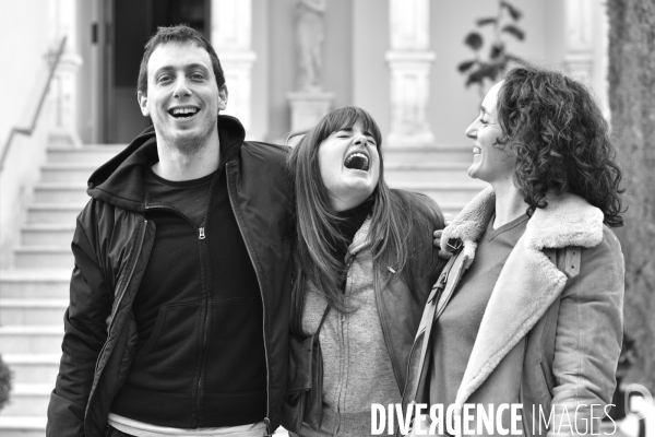 Le film LA DERNIERE VIE DE SIMON présenté par la scénariste Sabrina B KARINE, et les comédiens Camille CLARIS et Martin KARMANN. The film THE LAST LIFE OF SIMON presented by screenwriter Sabrina B KARINE, and actors Camille CLARIS and Martin KARMANN