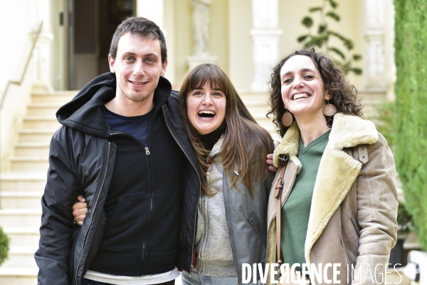 Le film LA DERNIERE VIE DE SIMON présenté par la scénariste Sabrina B KARINE, et les comédiens Camille CLARIS et Martin KARMANN. The film THE LAST LIFE OF SIMON presented by screenwriter Sabrina B KARINE, and actors Camille CLARIS and Martin KARMANN