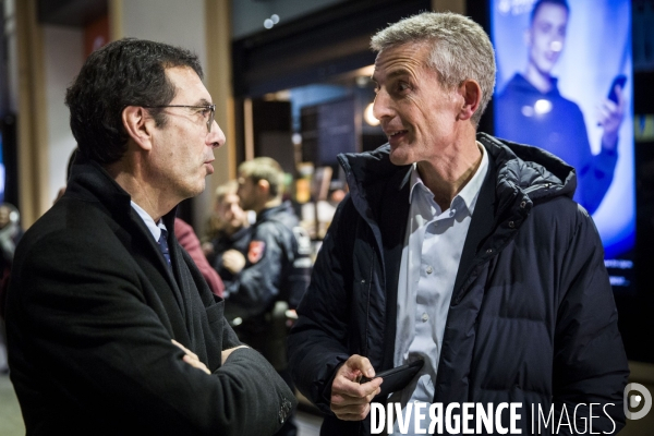 Jean-Baptiste DJEBBARI à la rencontre d agents de la SNCF.