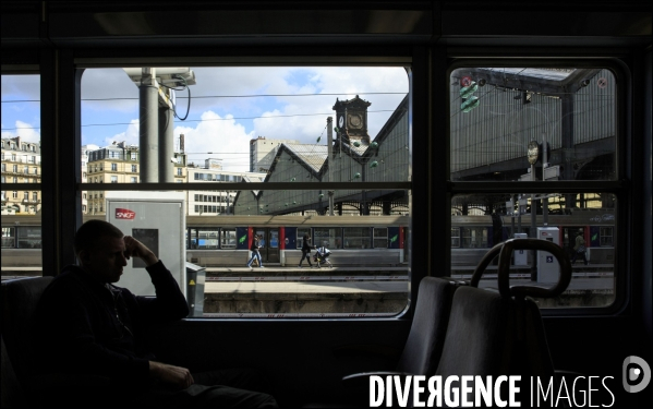 Voyage dans les Tranciliens de la SNCF le long de la ligne L.