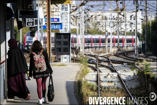 Voyage dans les Tranciliens de la SNCF le long de la ligne L.