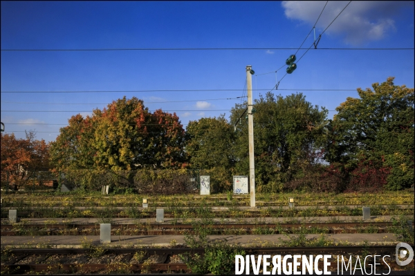 Voyage dans les Tranciliens de la SNCF le long de la ligne L.