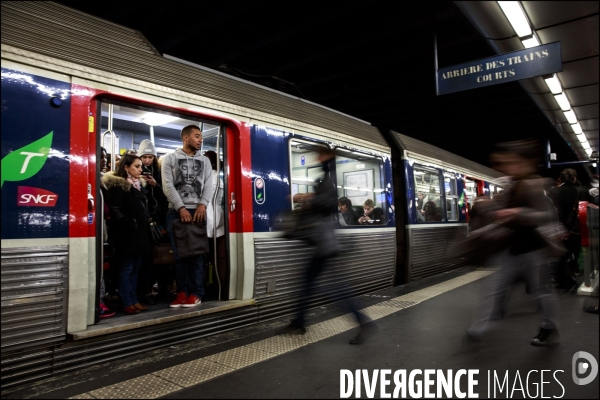 Voyage dans les Tranciliens de la SNCF le long de la ligne L.