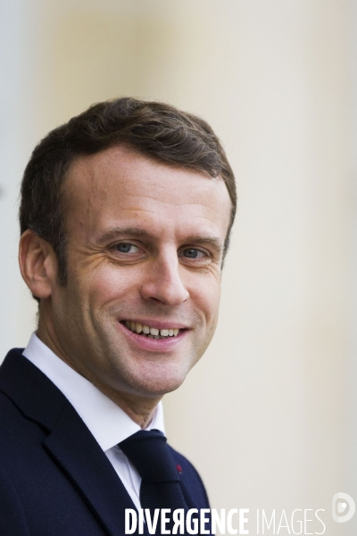 Portraits d Emmanuel MACRON à l Elysée.