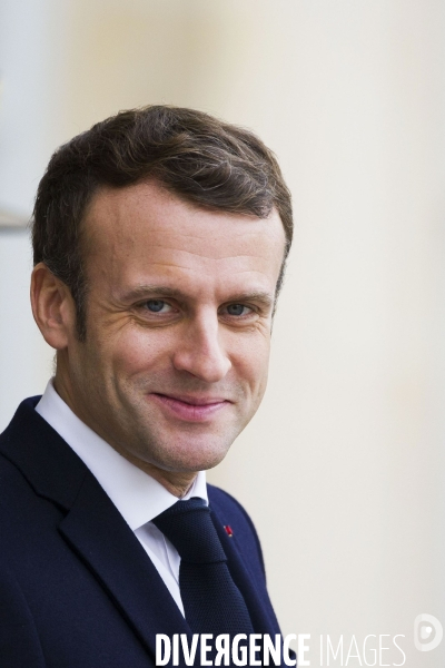 Portraits d Emmanuel MACRON à l Elysée.