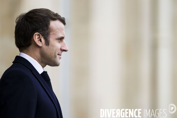 Portraits d Emmanuel MACRON à l Elysée.