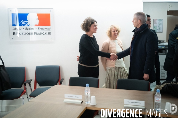 Mains d Oeuvres - Rencontre avec le ministre de la Culture Franck Riester