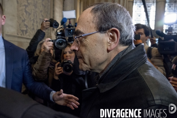 Procès du Cardinal Philippe Barbarin à la cour d appel de Lyon.