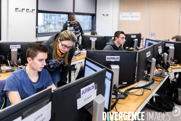 A l école de la cyberdéfense