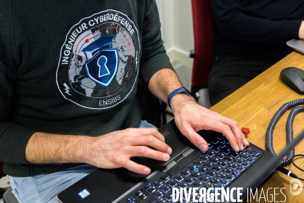 A l école de la cyberdéfense