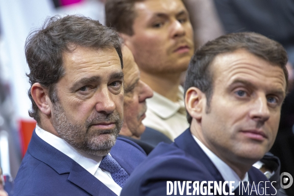 Emmanuel Macron , grand debat national à Greoux-les-bains