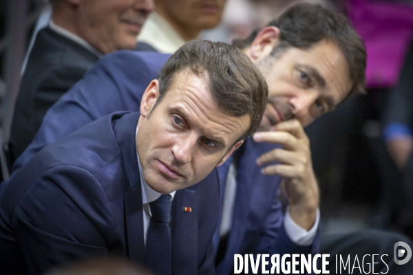 Emmanuel Macron , grand debat national à Greoux-les-bains
